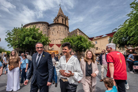 El president del Parlament inaugura la 33a edició de la Fira de Pagès i Artesania de Maçanet de la Selva