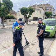 L’Ajuntament de Maçanet de la Selva impulsa una campanya de control dels patinets elèctrics per reforçar la seguretat viària